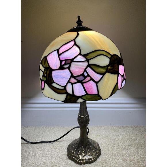 Tiffany style 16" Stained Slag Glass Table Accent Lamp Floral Design - Picture 10 of 15